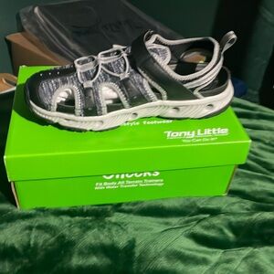 Tony Little cheeks all terrain trainers